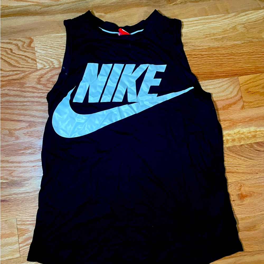 Nike workout tank